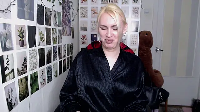 CapriScorpion online show from 12, 3, 2026