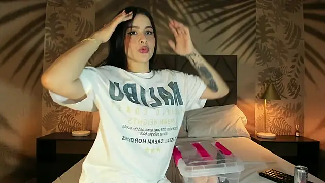 Snapshot of AnneDixie chatting on 26, 2, 2026 AnneDixie online show from 26, 2, 2026