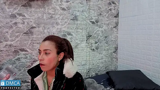 CarolRodriguez  online show from 24, 11, 2025