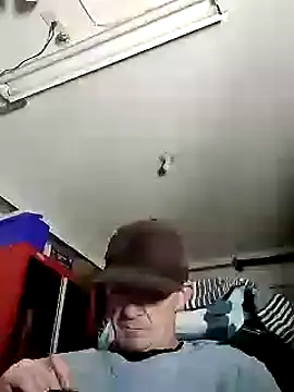 Snapshot of ironwood420 chatting on 3, 1, 2025 ironwood420 online show from 3, 1, 2025