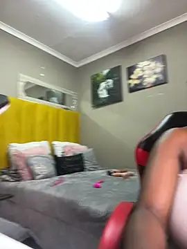 Bustygoddess32 online show from 23, 1, 2025