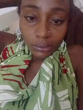 Snapshot of Naughtyy_xx chatting on 12, 9, 2025 Naughtyy xx online show from 12, 9, 2025