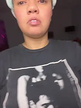 DestineeJayde online show from 1, 8, 2026