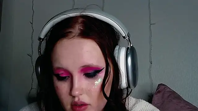 Snapshot of IrinaArt chatting on 17, 1, 2025 IrinaArt online show from 17, 1, 2025