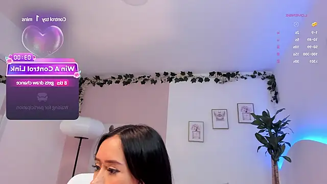 Snapshot of Kim_ev chatting on 15, 12, 2024 Kim ev online show from 15, 12, 2024