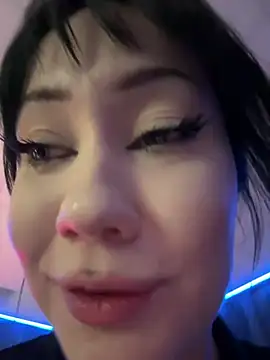 RollingGirls online show from 9, 3, 2025