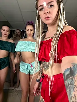 RollingGirls online show from 18, 10, 2025