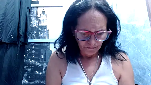 Snapshot of Nastylatinaxxx chatting on 2, 6, 2026 Nastylatinaxxx online show from 2, 6, 2026