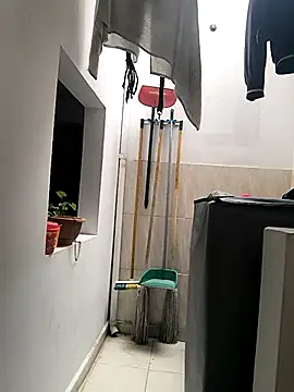 RachellGraham online show from 27, 2, 2025