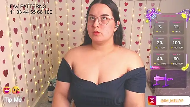 Snapshot of Mellyparker_ chatting on 23, 4, 2026 Mellyparker online show from 23, 4, 2026