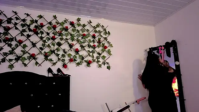 Alaia Asuka online show from 11, 2, 2026