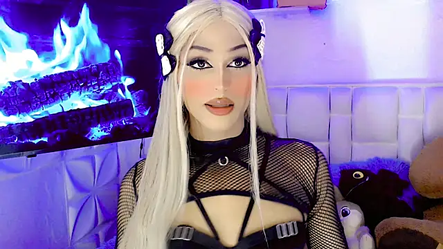 Snapshot of amal_baddell chatting on 16, 3, 2025 amal baddell online show from 16, 3, 2025