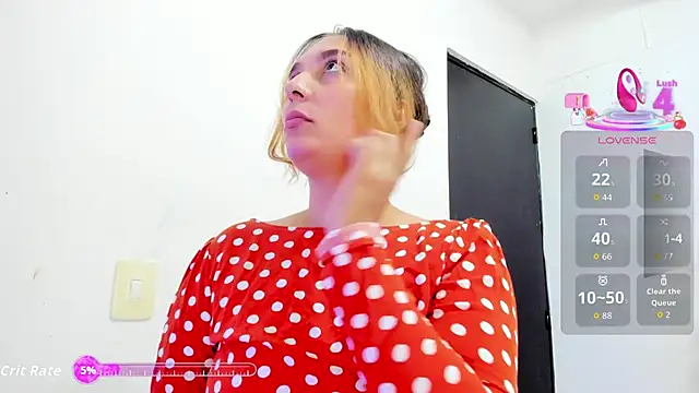 Snapshot of melina_thomson chatting on 28, 11, 2025 melina thomson online show from 28, 11, 2025