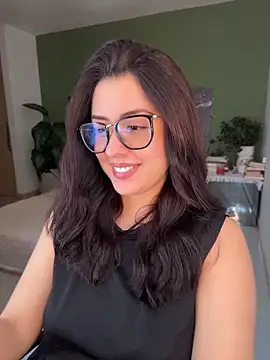 Snapshot of EmaSaenz chatting on 17, 6, 2026 EmaSaenz online show from 17, 6, 2026
