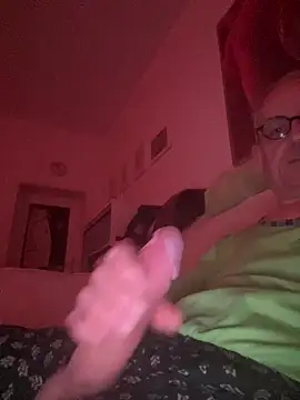 Snapshot of Frank22xx chatting on 1, 2, 2026 Frank22xx online show from 1, 2, 2026