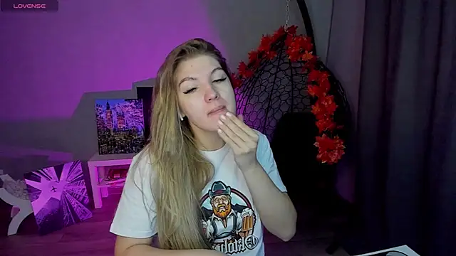 lily williamss online show from 22, 9, 2025