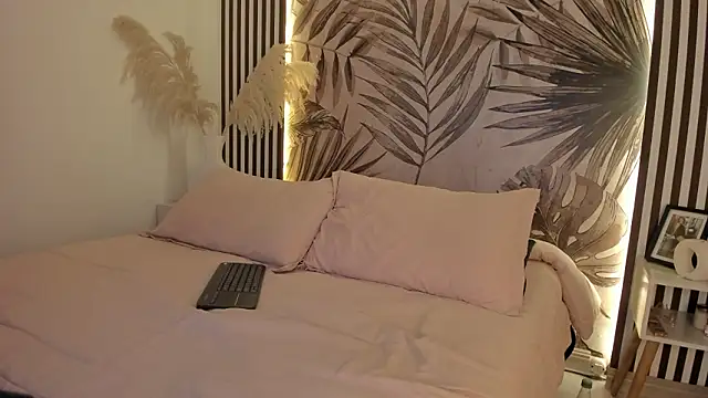 Samaantha-White online show from 14, 3, 2026