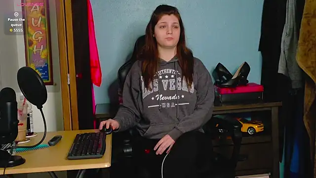 TreeJeanne online show from 9, 11, 2025