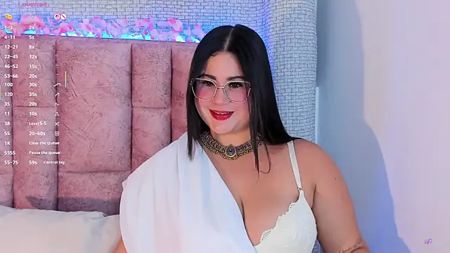 Snapshot of miahkumar chatting on 18, 6, 2026 miahkumar online show from 18, 6, 2026