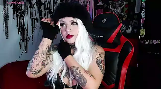 Snapshot of jannaink_ chatting on 11, 1, 2025 jannaink online show from 11, 1, 2025