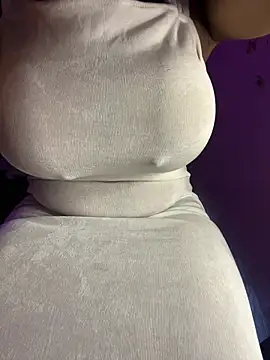 Cherrytowild online show from 8, 2, 2026