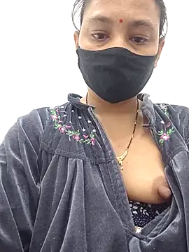 Snapshot of Aaradhya chatting on 22, 4, 2026 Aaradhya online show from 22, 4, 2026