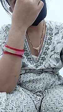 Snapshot of Aaradhya chatting on 16, 5, 2026 Aaradhya online show from 16, 5, 2026