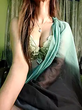 Snapshot of seductivegirl55 chatting on 6, 5, 2026 seductivegirl55 online show from 6, 5, 2026