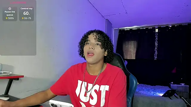Snapshot of Noah_Smith04 chatting on 9, 4, 2026 Noah Smith04 online show from 9, 4, 2026