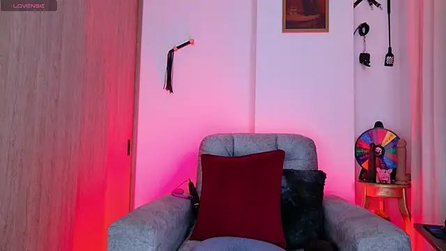 Diosa Alexandraa online show from 4, 3, 2026