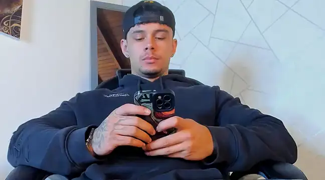 NoahhBrown online show from 14, 3, 2025