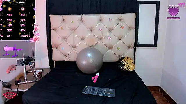 cleopatraa online show from 5, 3, 2026