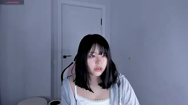 hee young11 online show from 14, 12, 2025