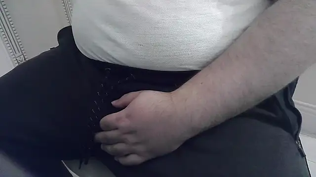 Snapshot of KIZLAZIMYaa chatting on 5, 10, 2025 KIZLAZIMYaa online show from 5, 10, 2025