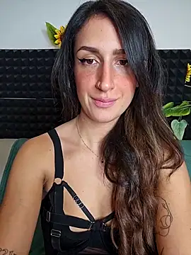 Stefania PT online show from 2, 2, 2026