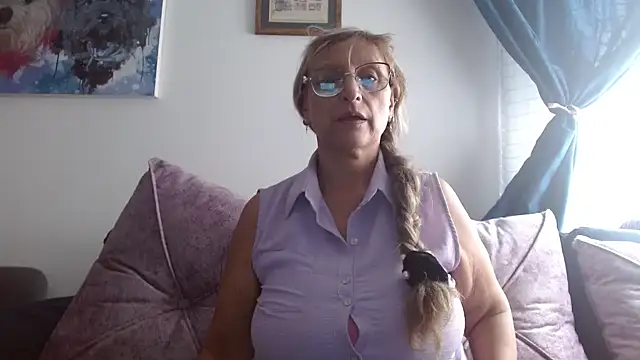 Snapshot of Lilly_macflyy chatting on 20, 5, 2026 Lilly macflyy online show from 20, 5, 2026