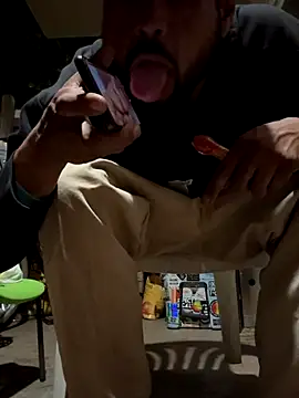 MrDickUdown24 7 online show from 5, 11, 2025