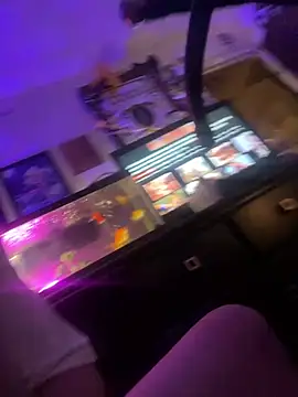 Snapshot of Helmut1971 chatting on 24, 2, 2025 Helmut1971 online show from 24, 2, 2025