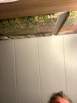 Snapshot of Helmut1971 chatting on 1, 10, 2025 Helmut1971 online show from 1, 10, 2025