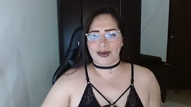 natashasmithe online show from 7, 10, 2025