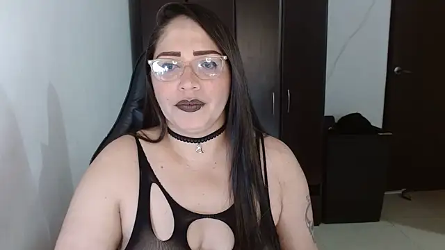 natashasmithe online show from 25, 10, 2025