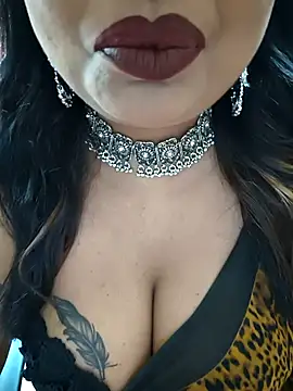 YR-SHIVANI online show from 7, 11, 2025