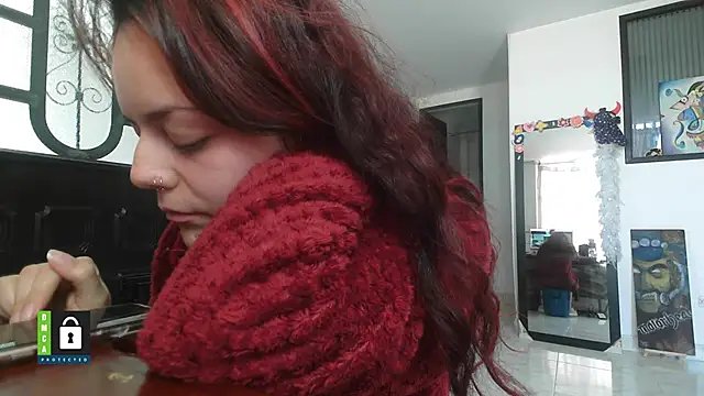 Snapshot of Scarletleon77 chatting on 23, 10, 2025 Scarletleon77 online show from 23, 10, 2025