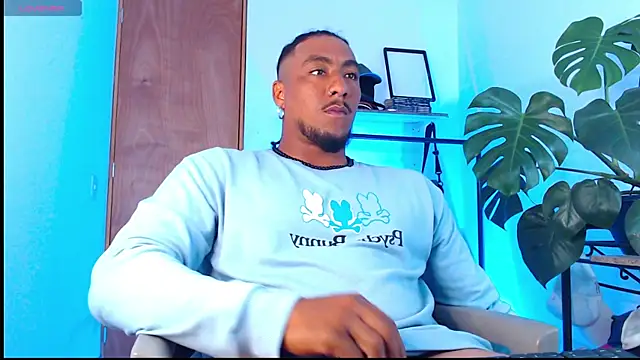 yosoy enzo2020 online show from 18, 2, 2025