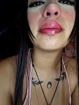 Snapshot of Hot_sophie_ chatting on 8, 3, 2025 Hot sophie online show from 8, 3, 2025