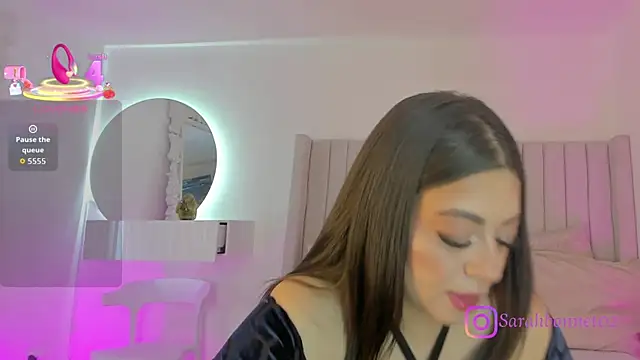 sarah-bonneth online show from 30, 10, 2025