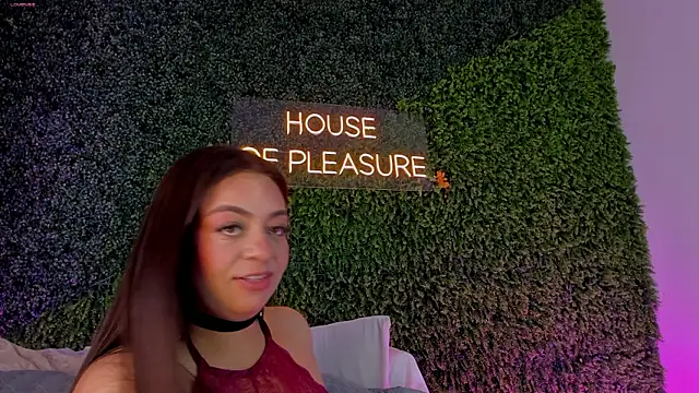 sarah-bonneth online show from 11, 3, 2026