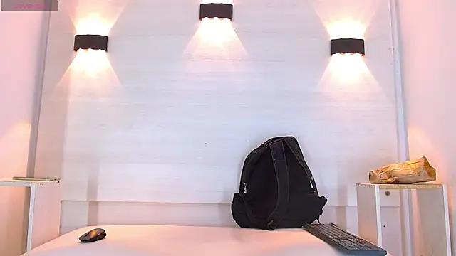 Snapshot of jeic_18 chatting on 11, 10, 2025 jeic 18 online show from 11, 10, 2025