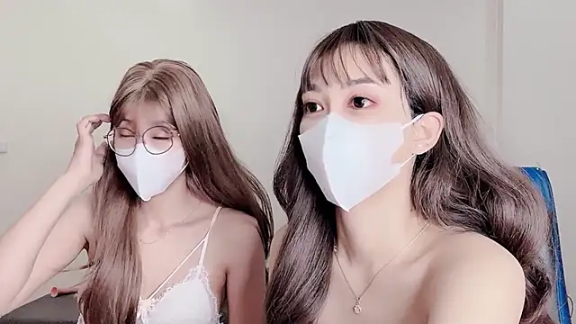 Snapshot of Mono-Stewardesss chatting on 1, 3, 2025 Mono-Stewardesss online show from 1, 3, 2025