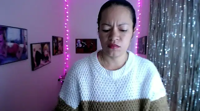 Cristal w online show from 18, 2, 2025